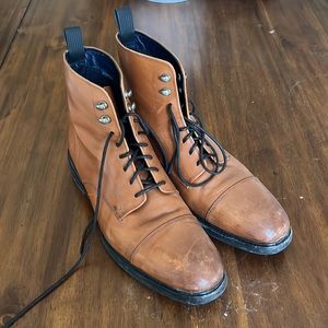 Cole Haan Leather Lace Up Boots. Size 10.5.